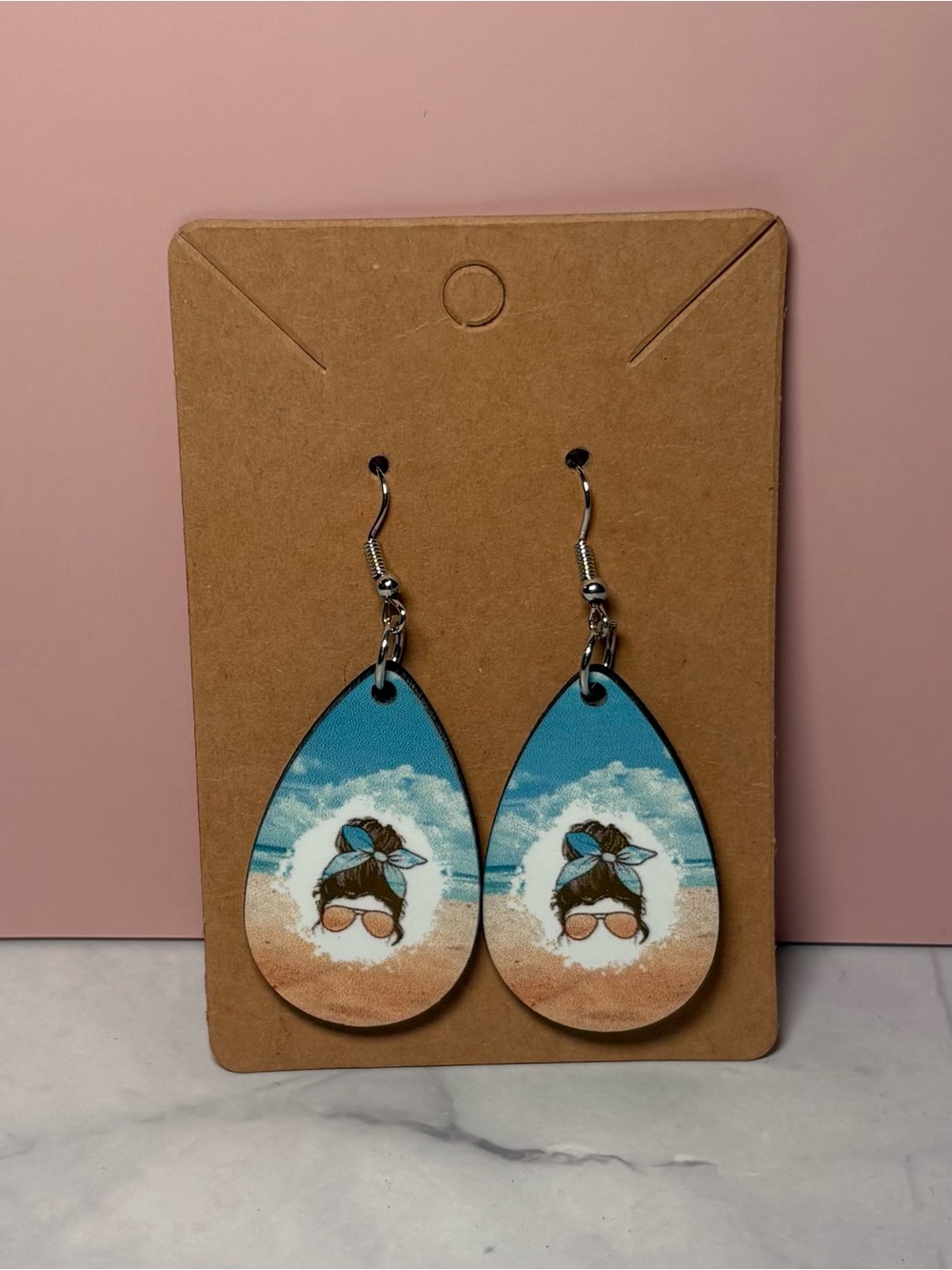 🌊 Beach Themed Teardrop Earrings